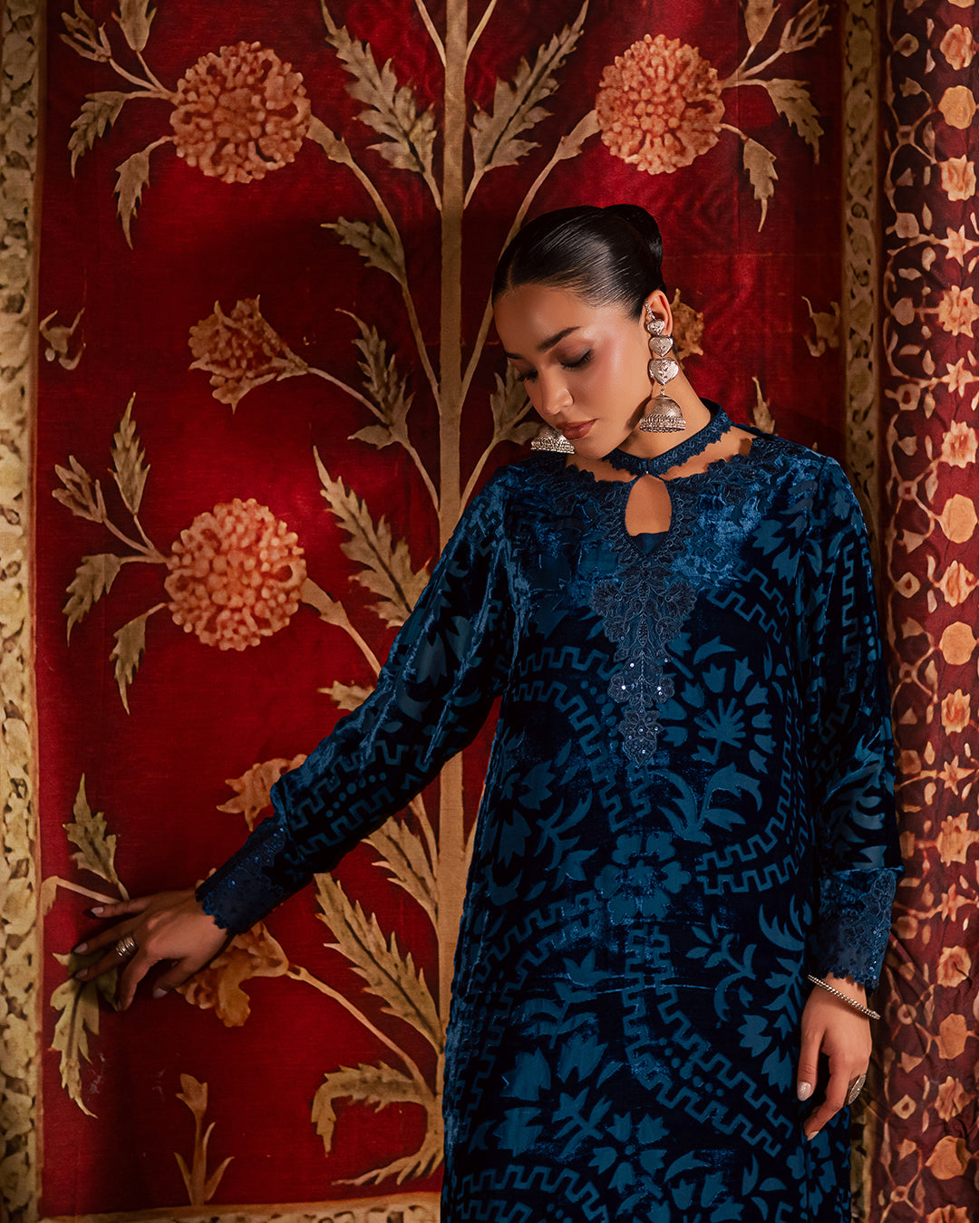 Nureh - Ballerina - Winter Collection - Velvet Palachi - NU2#188